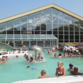MESTO VEĽKÝ MEDER: -Recreation pool
