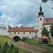 Kraj Preszowski: Fintice,komplex kastiela a kostola